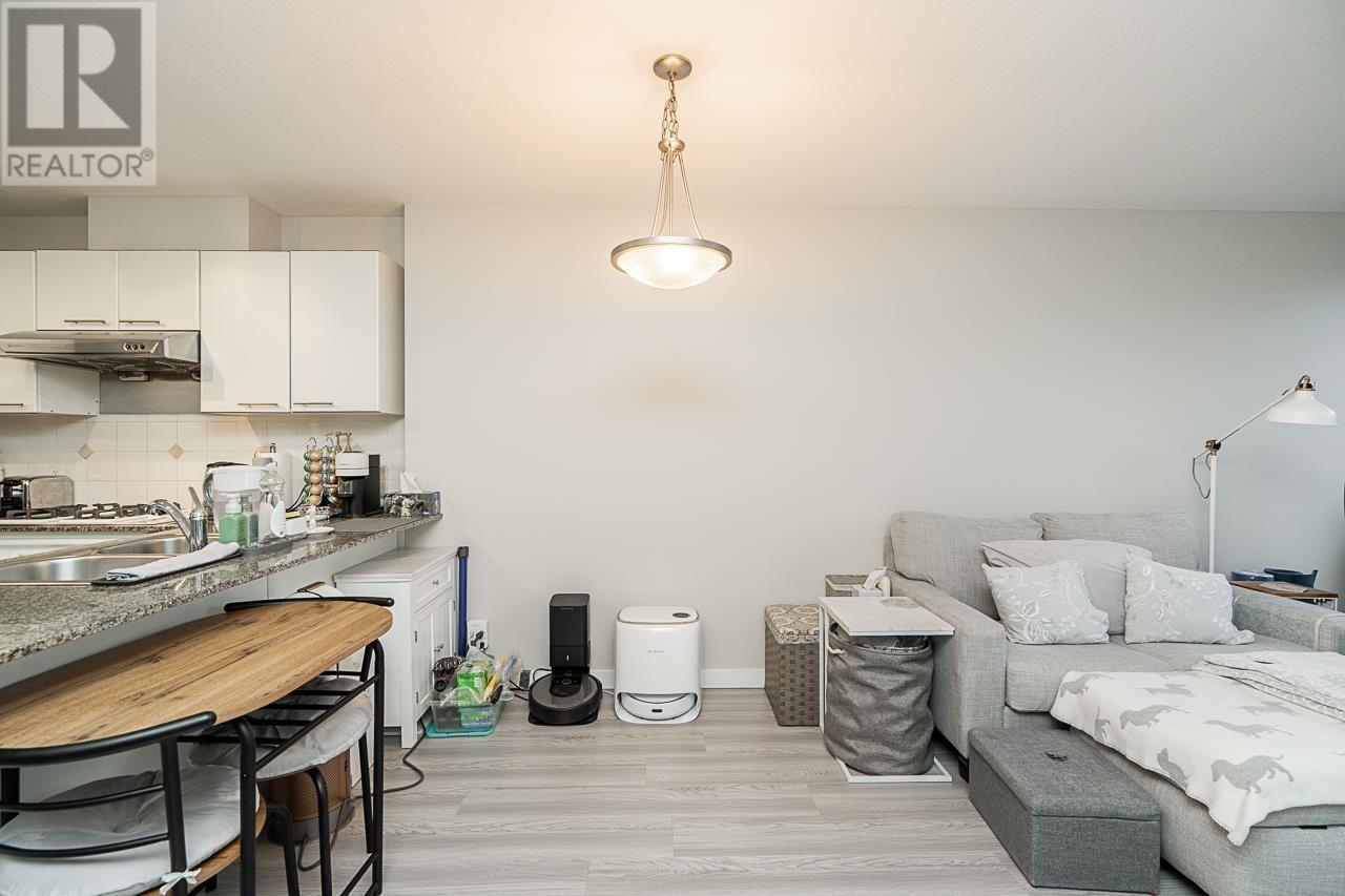 Listing Picture 6 of 32 : 306 6331 BUSWELL STREET, Richmond / 烈治文 - 魯藝地產 Yvonne Lu Group - MLS Medallion Club Member