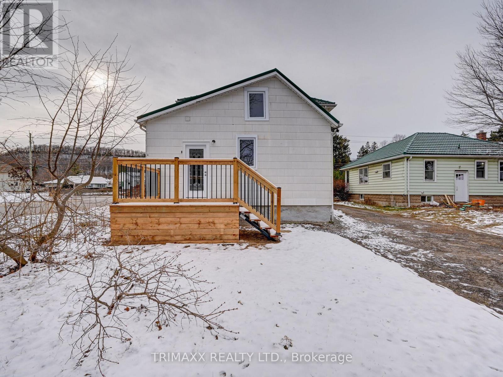 78 Livingston Avenue, Grimsby, Ontario  L3M 1L5 - Photo 39 - X11958666