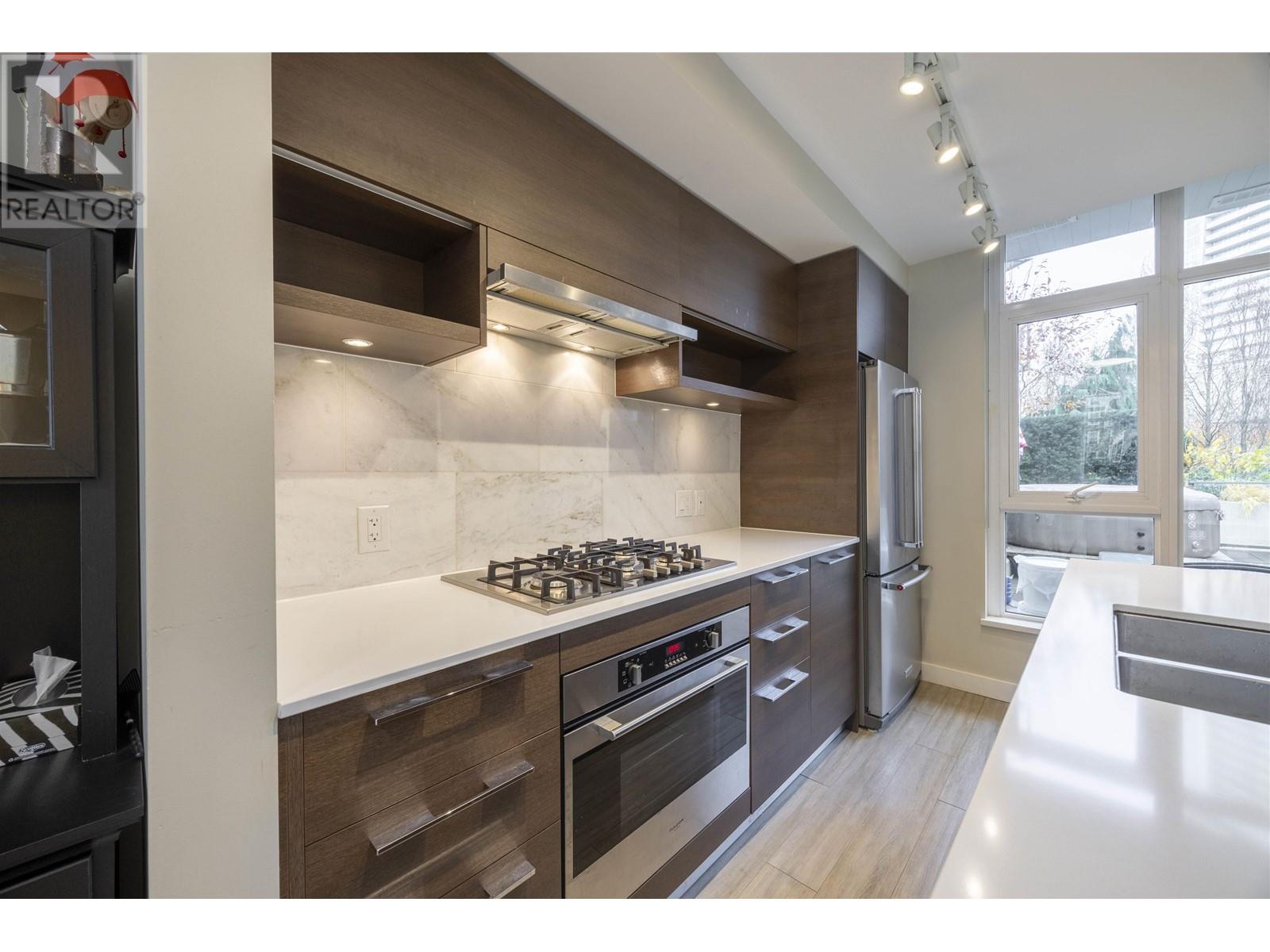 102 578 Emerson Street, Coquitlam, British Columbia  V3J 0G4 - Photo 10 - R2963092