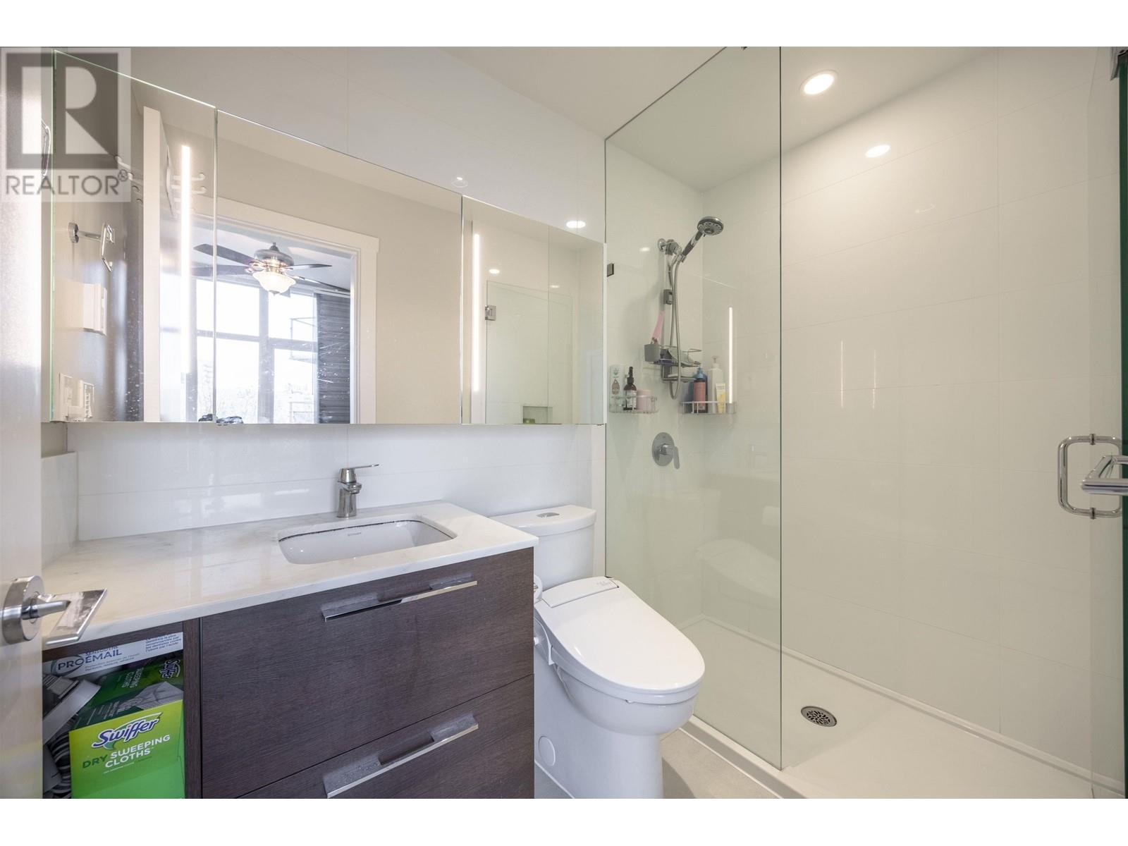 102 578 Emerson Street, Coquitlam, British Columbia  V3J 0G4 - Photo 17 - R2963092