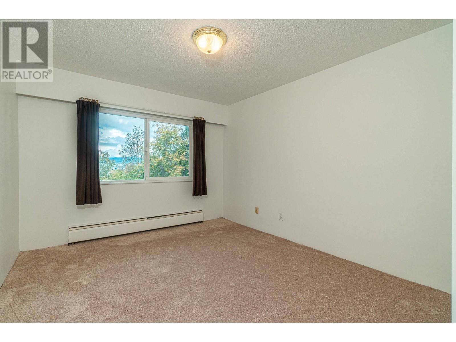 Listing Picture 9 of 14 : 327 711 E 6TH AVENUE, Vancouver / 溫哥華 - 魯藝地產 Yvonne Lu Group - MLS Medallion Club Member