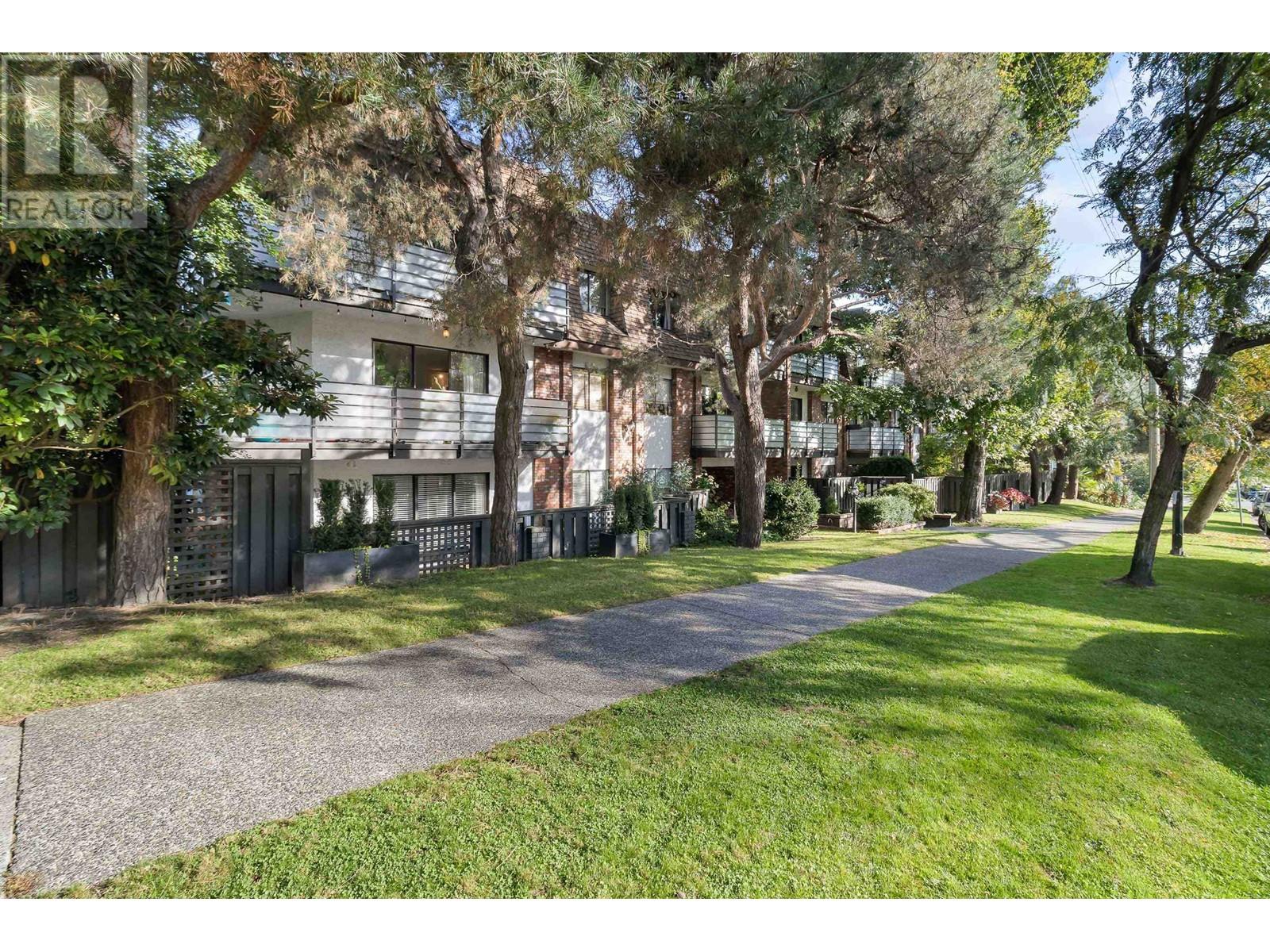 Listing Picture 11 of 15 : 110 1933 W 5TH AVENUE, Vancouver / 溫哥華 - 魯藝地產 Yvonne Lu Group - MLS Medallion Club Member