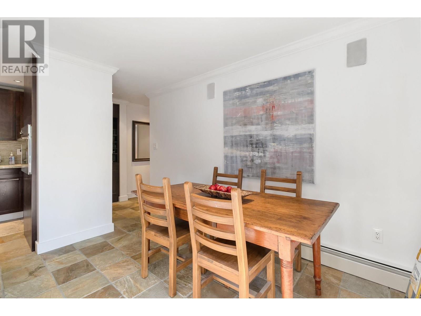 Listing Picture 14 of 15 : 110 1933 W 5TH AVENUE, Vancouver / 溫哥華 - 魯藝地產 Yvonne Lu Group - MLS Medallion Club Member