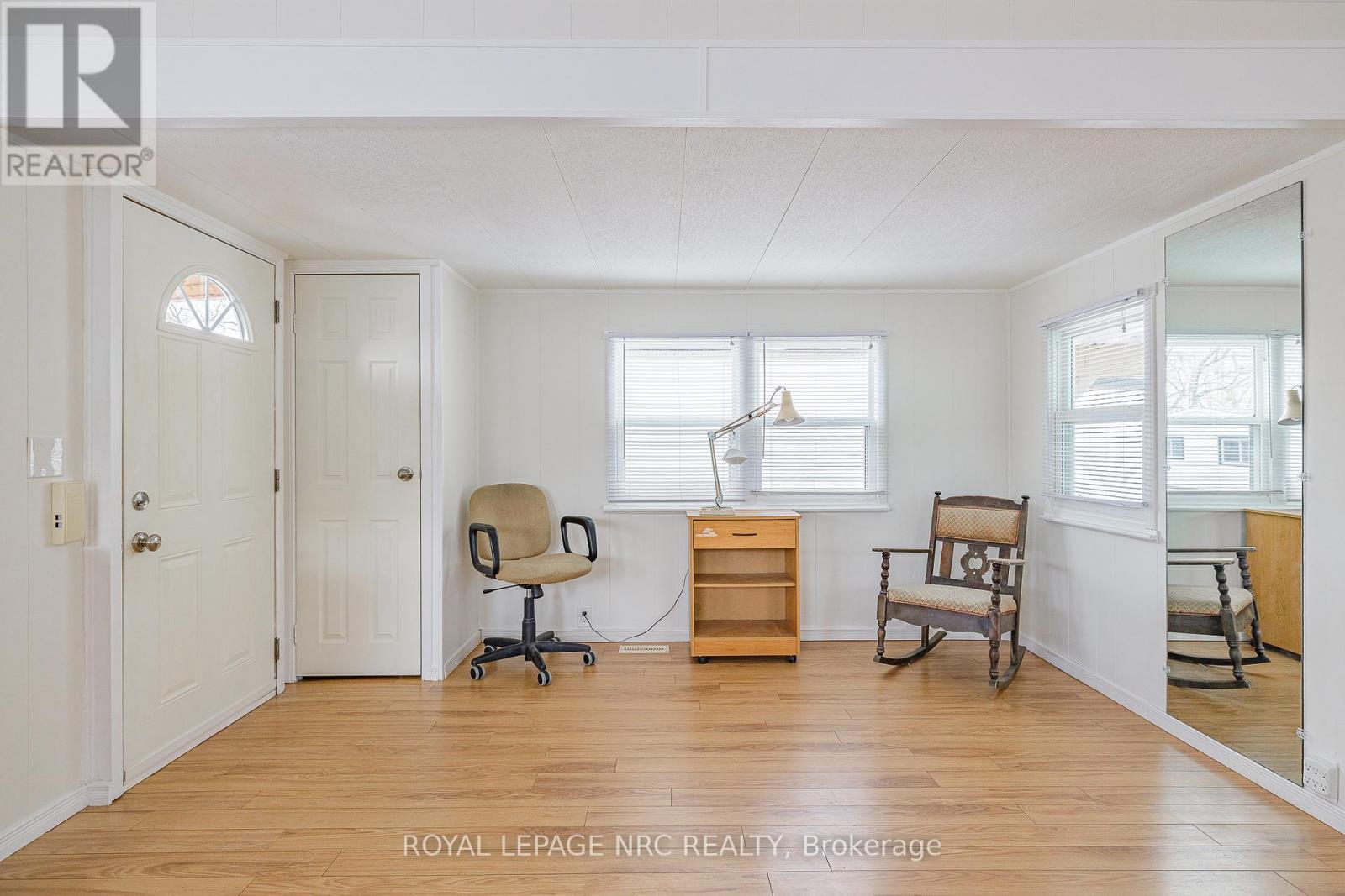 310 - 241 St. Paul Street W, St. Catharines (458 - Western Hill), Ontario  L2S 2E5 - Photo 4 - X11428568