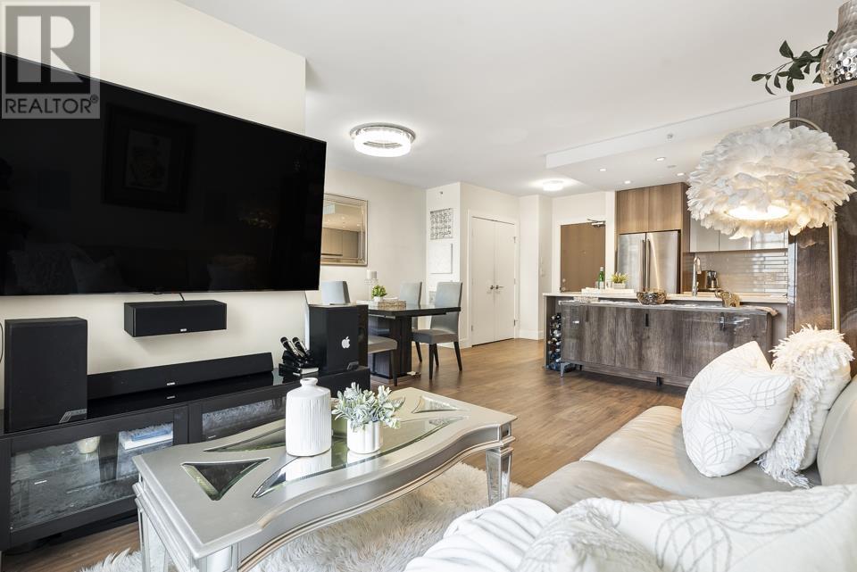 307 258 Nelson's Court, New Westminster, British Columbia  V3L 0J9 - Photo 4 - R2963909