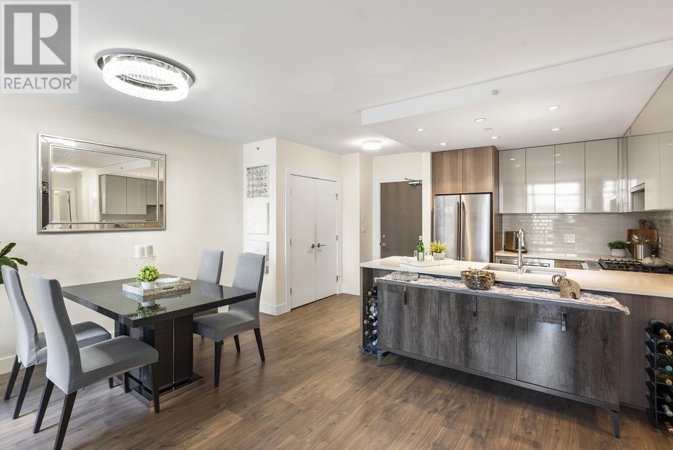 307 258 NELSON'S COURT, new westminster, British Columbia