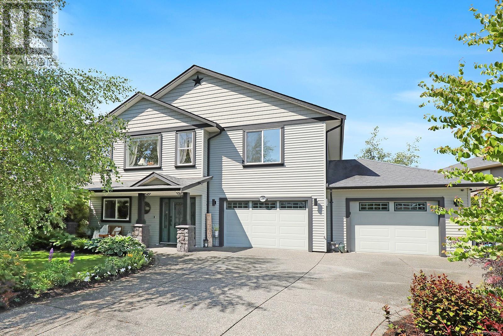 Property at 685 Lancaster Way image 1
