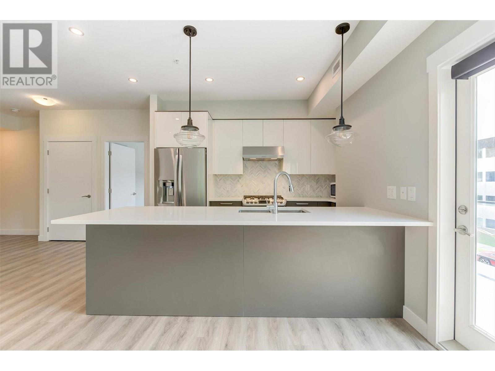 Property at 1883 Water Street Unit# 209 image 4
