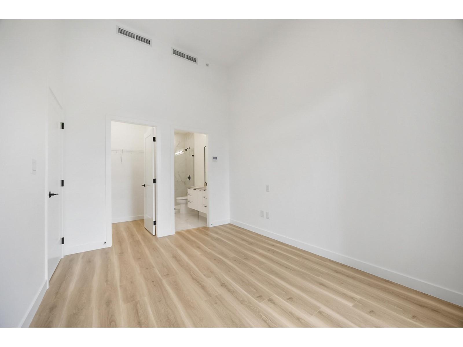 102 20065 85 Avenue, Langley, British Columbia  V2Y 3Y4 - Photo 15 - R2964090