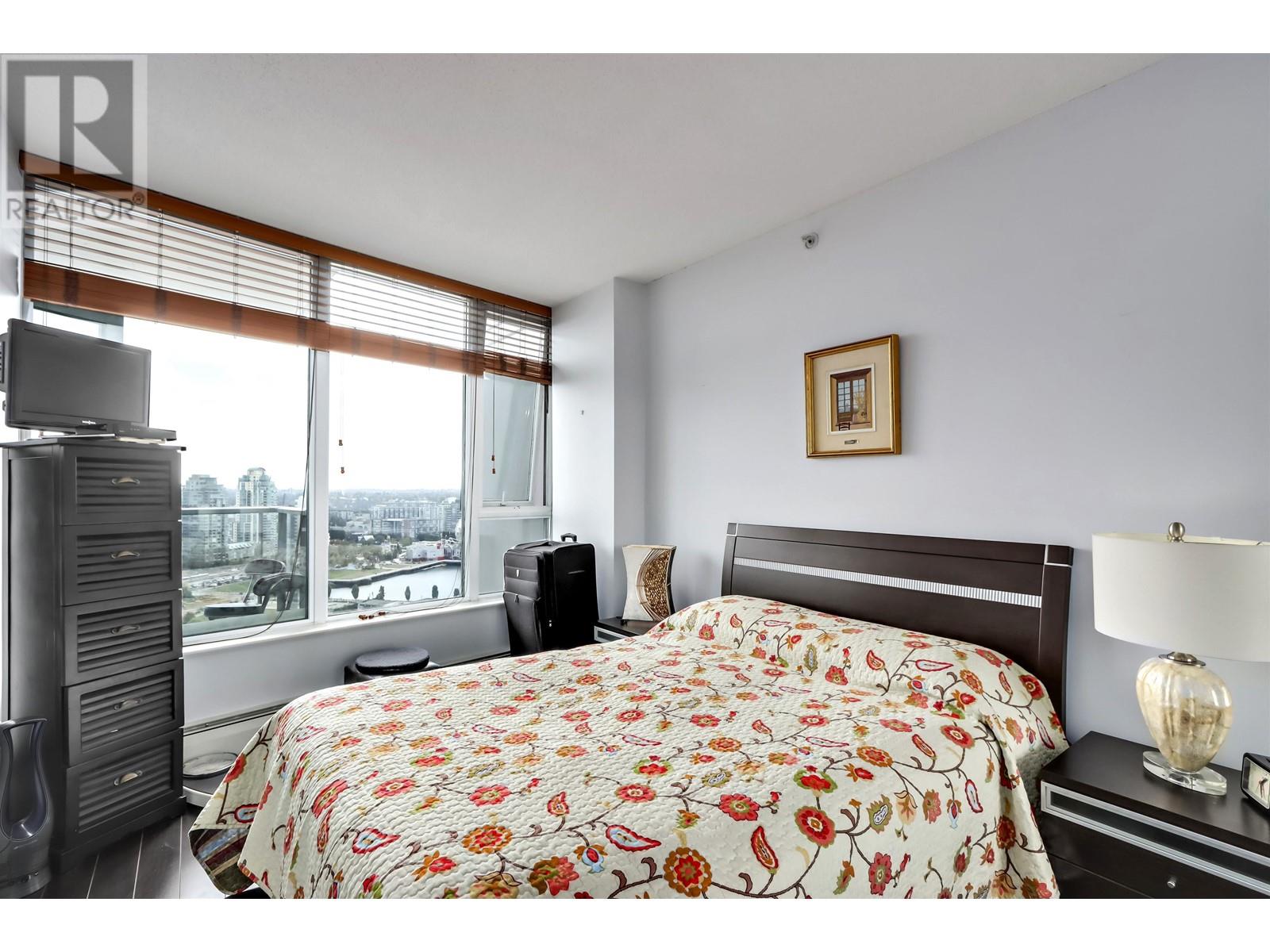 Listing Picture 11 of 25 : 2801 688 ABBOTT STREET, Vancouver / 溫哥華 - 魯藝地產 Yvonne Lu Group - MLS Medallion Club Member