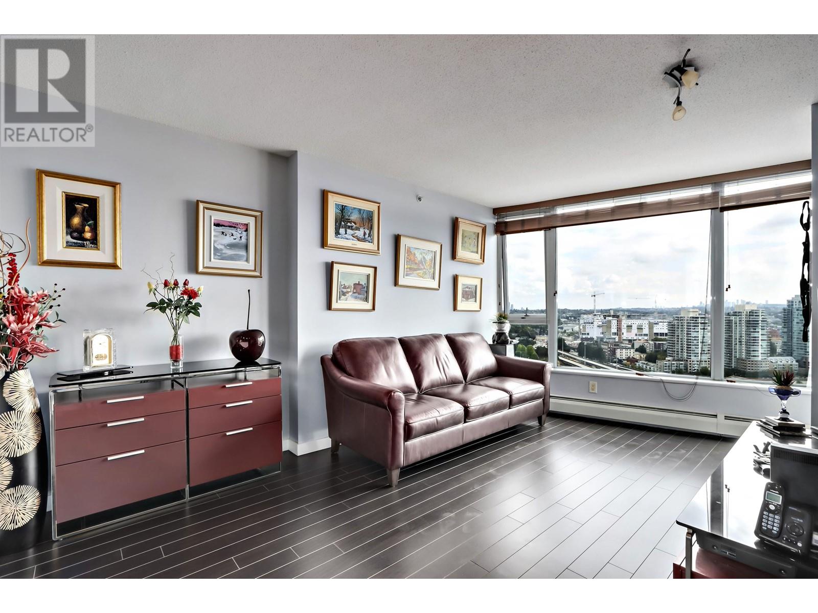 Listing Picture 6 of 25 : 2801 688 ABBOTT STREET, Vancouver / 溫哥華 - 魯藝地產 Yvonne Lu Group - MLS Medallion Club Member