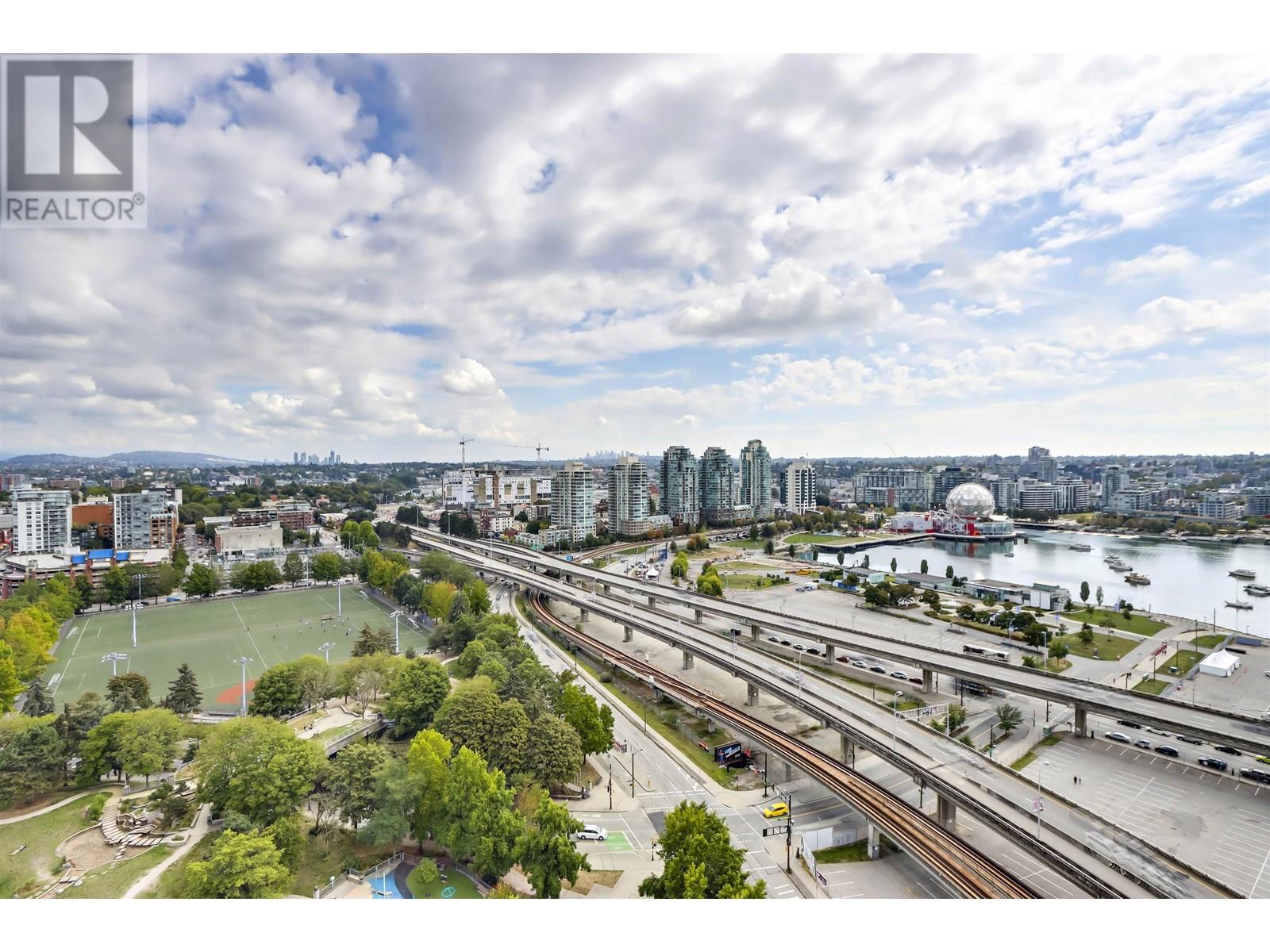 Listing Picture 17 of 25 : 2801 688 ABBOTT STREET, Vancouver / 溫哥華 - 魯藝地產 Yvonne Lu Group - MLS Medallion Club Member