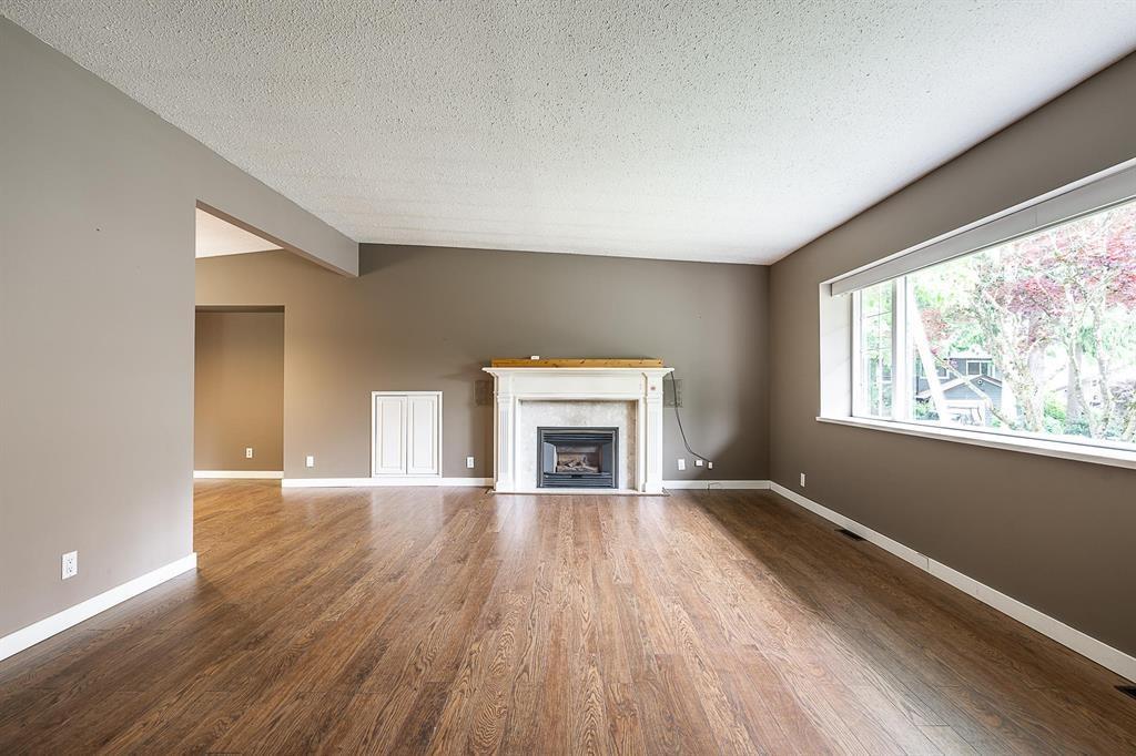 34357 Woodbine Crescent, Abbotsford, British Columbia  V2S 2R4 - Photo 4 - R2963236