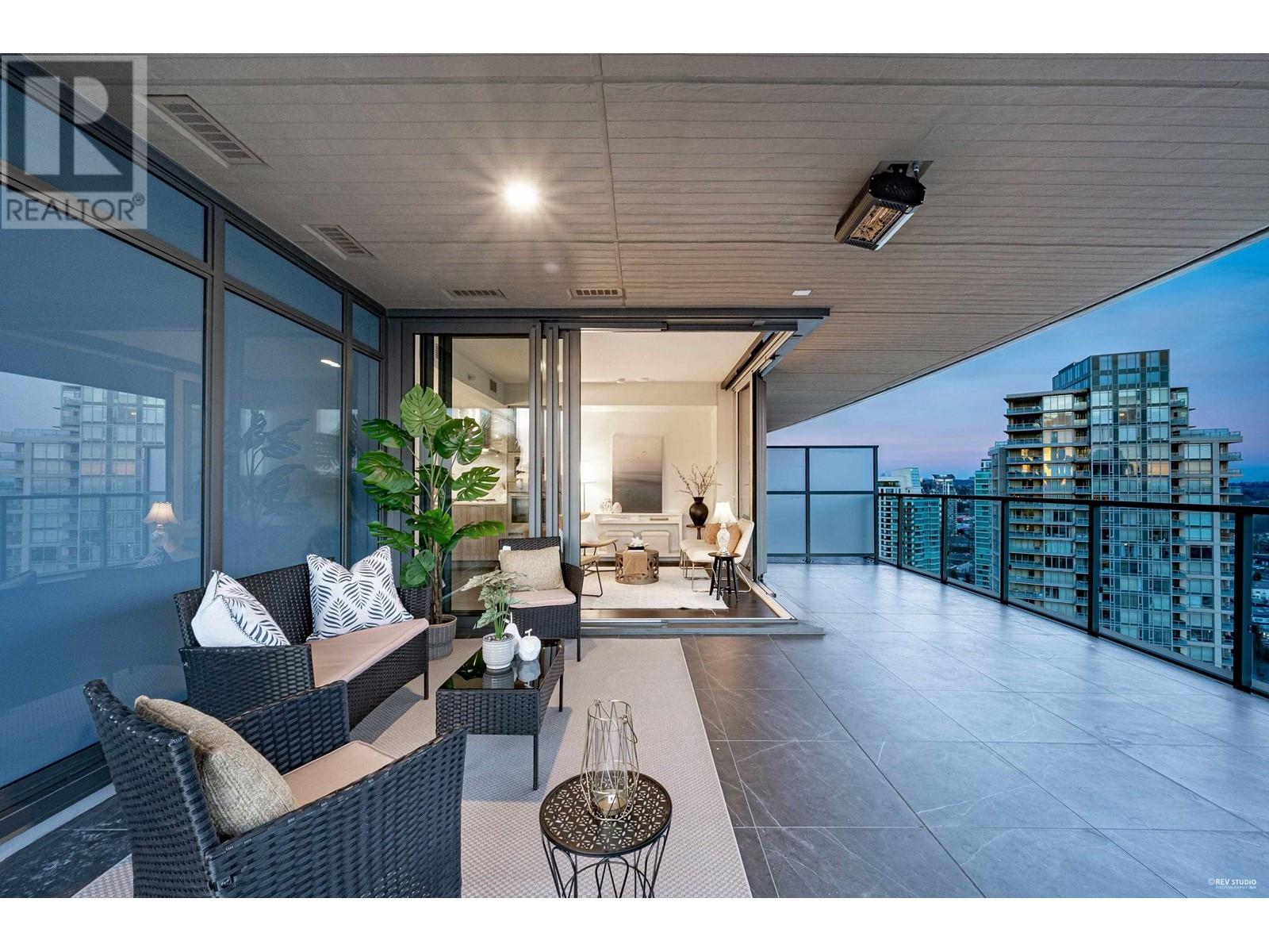 Listing Picture 17 of 37 : 1802 4890 LOUGHEED HIGHWAY, Burnaby / 本拿比 - 魯藝地產 Yvonne Lu Group - MLS Medallion Club Member