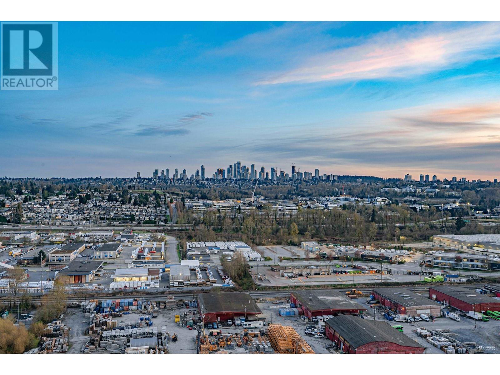 Listing Picture 24 of 37 : 1802 4890 LOUGHEED HIGHWAY, Burnaby / 本拿比 - 魯藝地產 Yvonne Lu Group - MLS Medallion Club Member