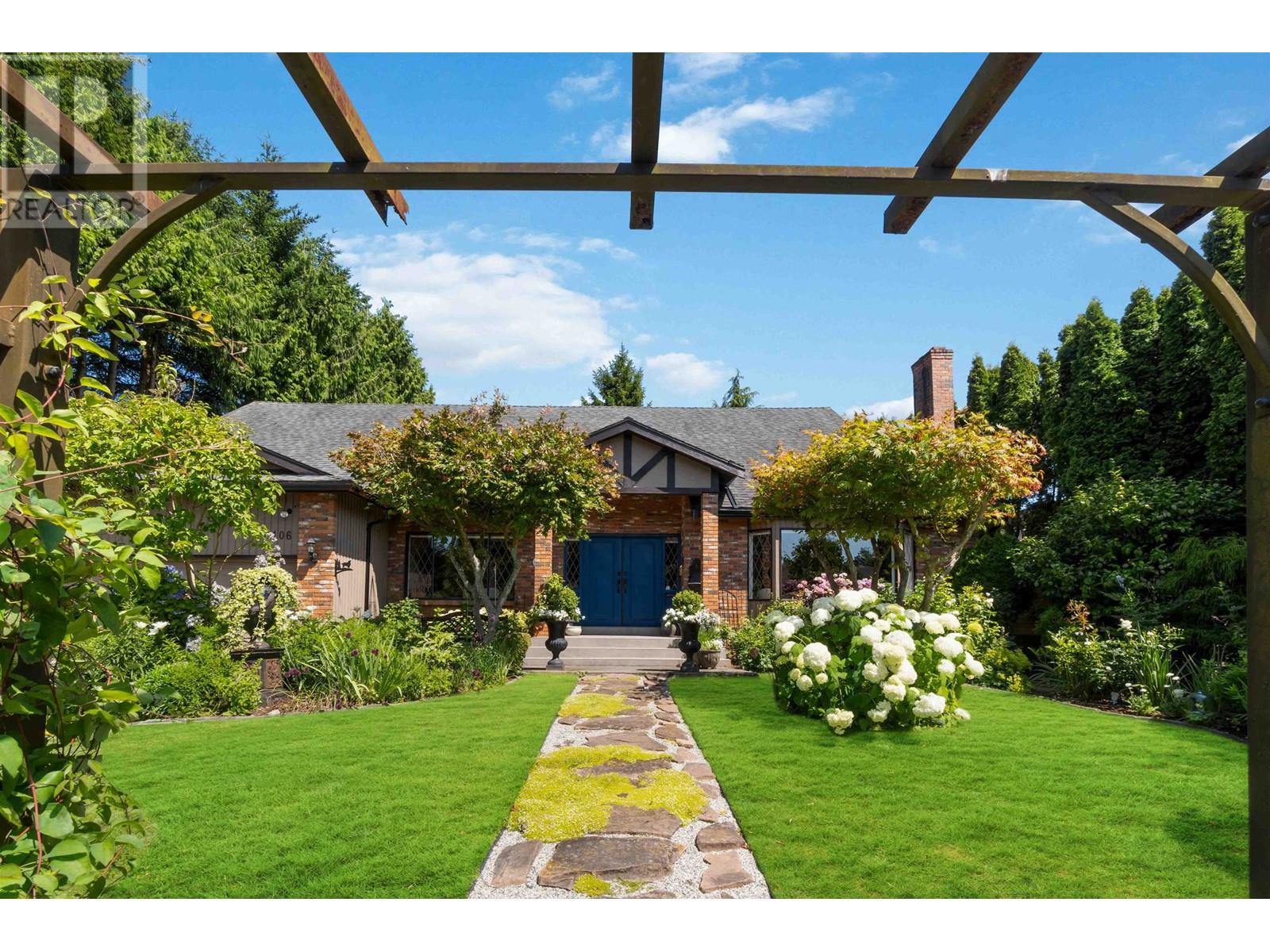 4106 STAULO CRESCENT, vancouver, British Columbia