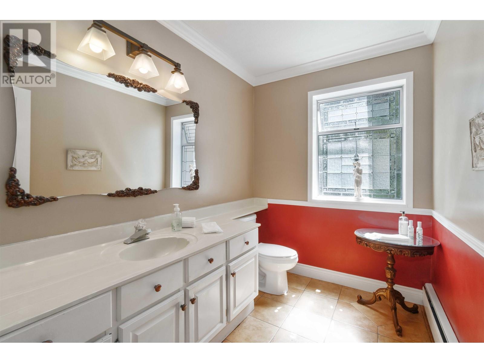 4106 Staulo Crescent, Vancouver, British Columbia  V6N 3S2 - Photo 11 - R2963551