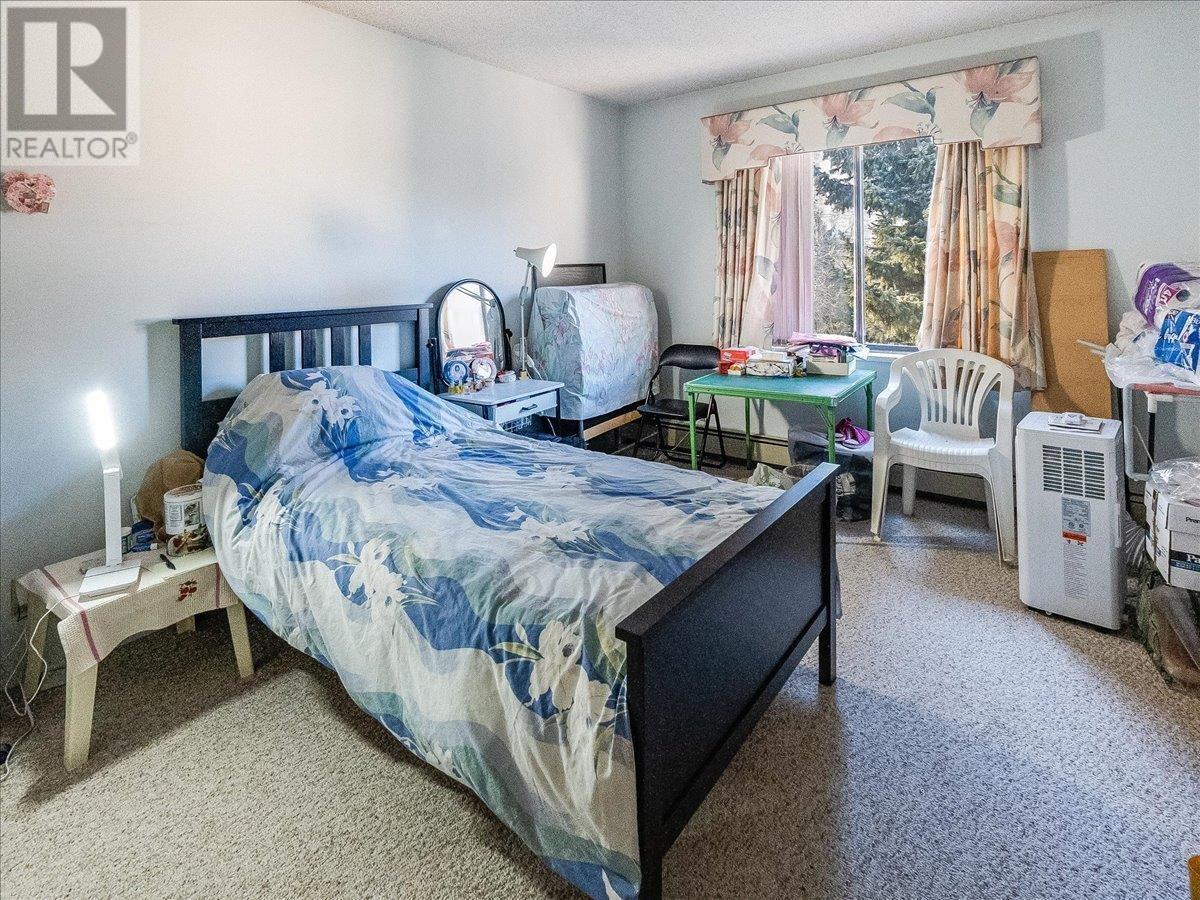 Listing Picture 7 of 18 : 328 8460 LANSDOWNE ROAD, Richmond / 烈治文 - 魯藝地產 Yvonne Lu Group - MLS Medallion Club Member