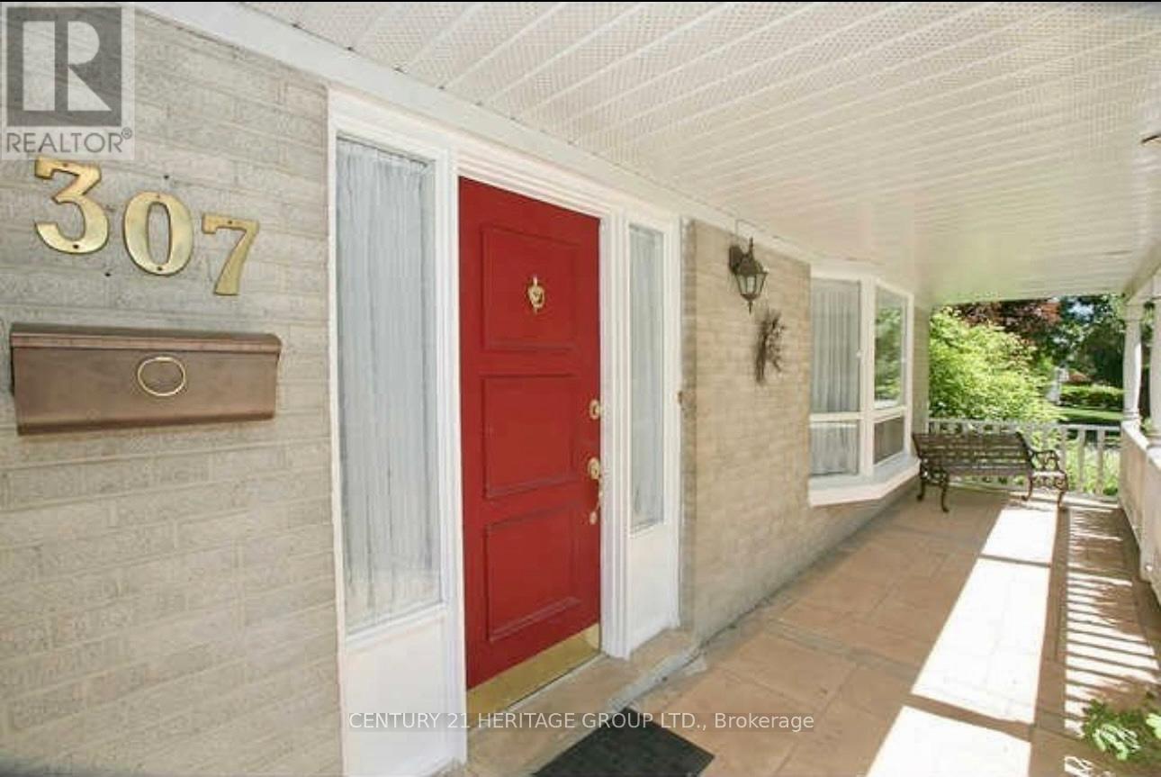 Property at 307 TOWERCREST DRIVE image 4