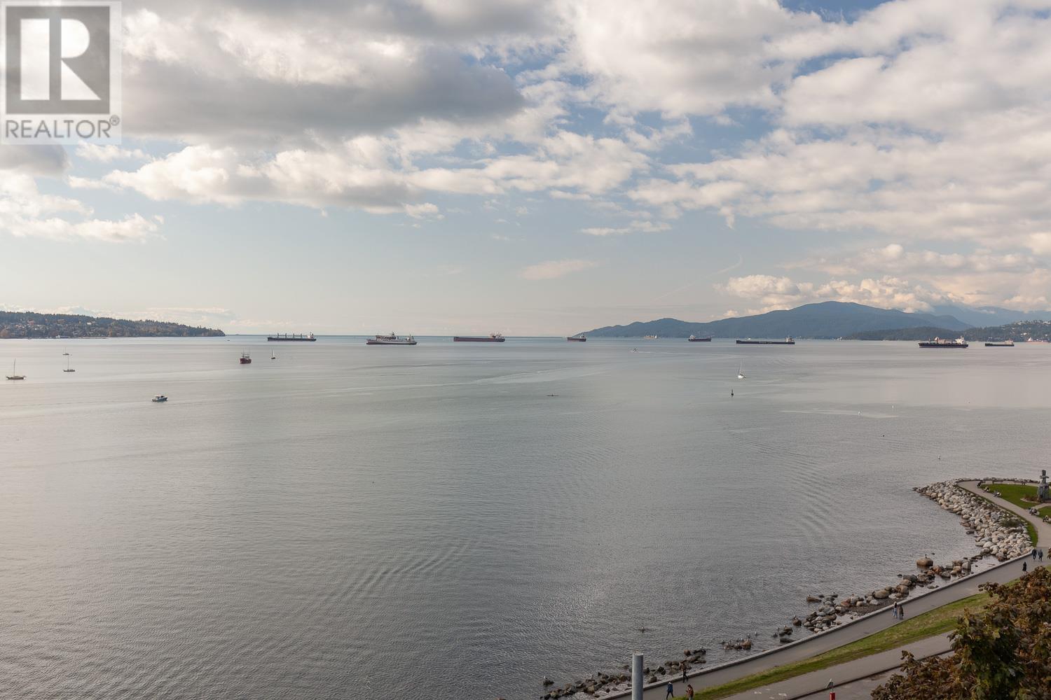 Listing Picture 24 of 40 : 901 1575 BEACH AVENUE, Vancouver / 溫哥華 - 魯藝地產 Yvonne Lu Group - MLS Medallion Club Member