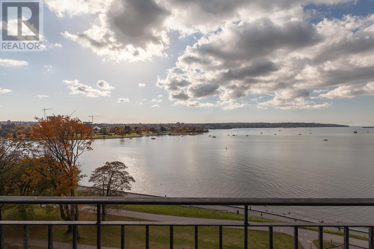 Listing Picture 26 of 40 : 901 1575 BEACH AVENUE, Vancouver / 溫哥華 - 魯藝地產 Yvonne Lu Group - MLS Medallion Club Member