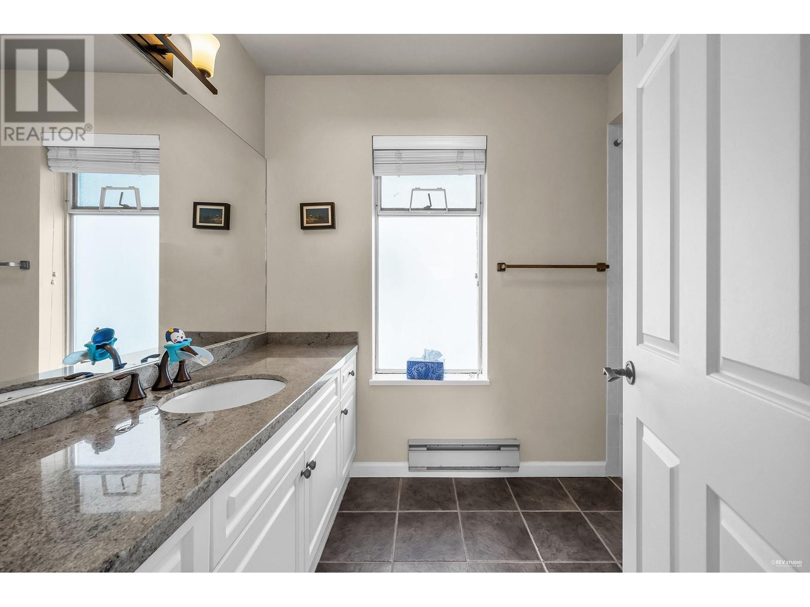 470 Alouette Drive, Coquitlam, British Columbia  V3C 4Y8 - Photo 30 - R2964145