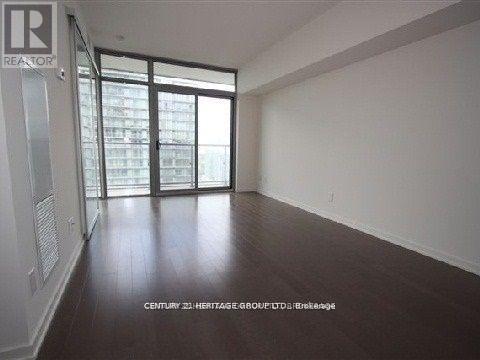 2201 - 105 The Queensway Avenue, Toronto, Ontario  M6S 5B5 - Photo 10 - W11958915