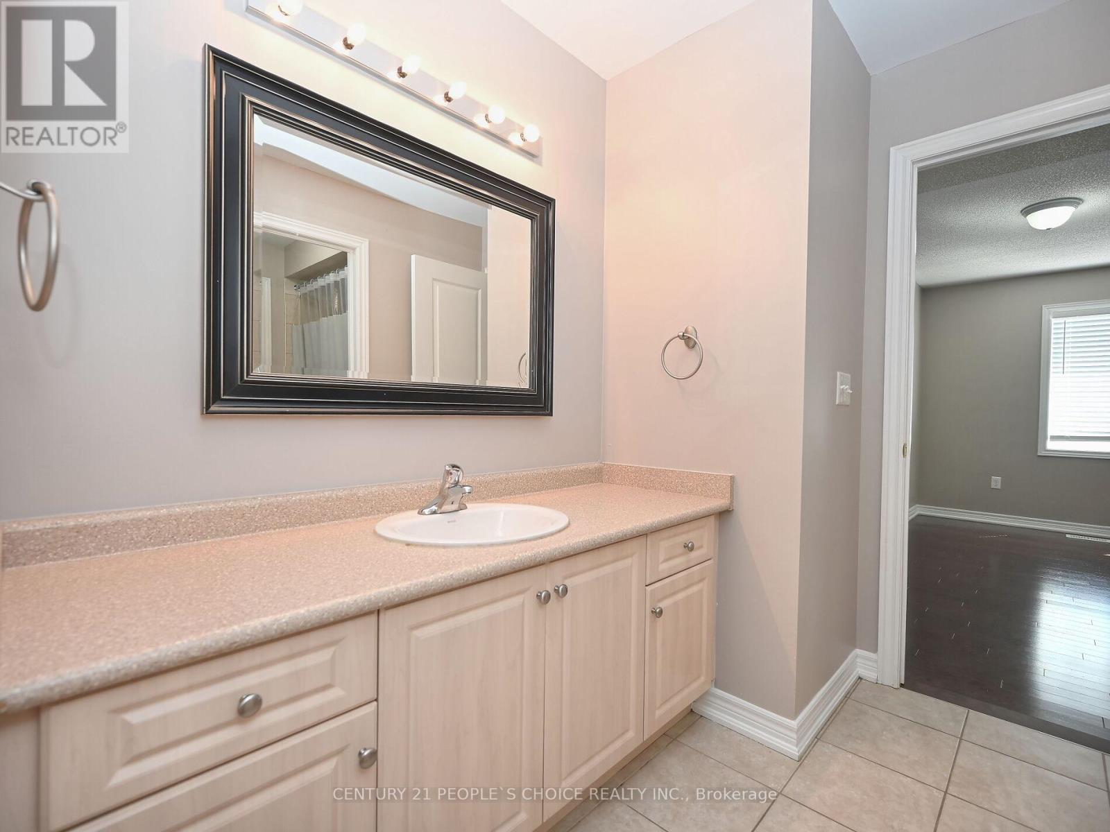 44 Gardenbrooke Trail, Brampton, Ontario  L6P 3J3 - Photo 29 - W11958921