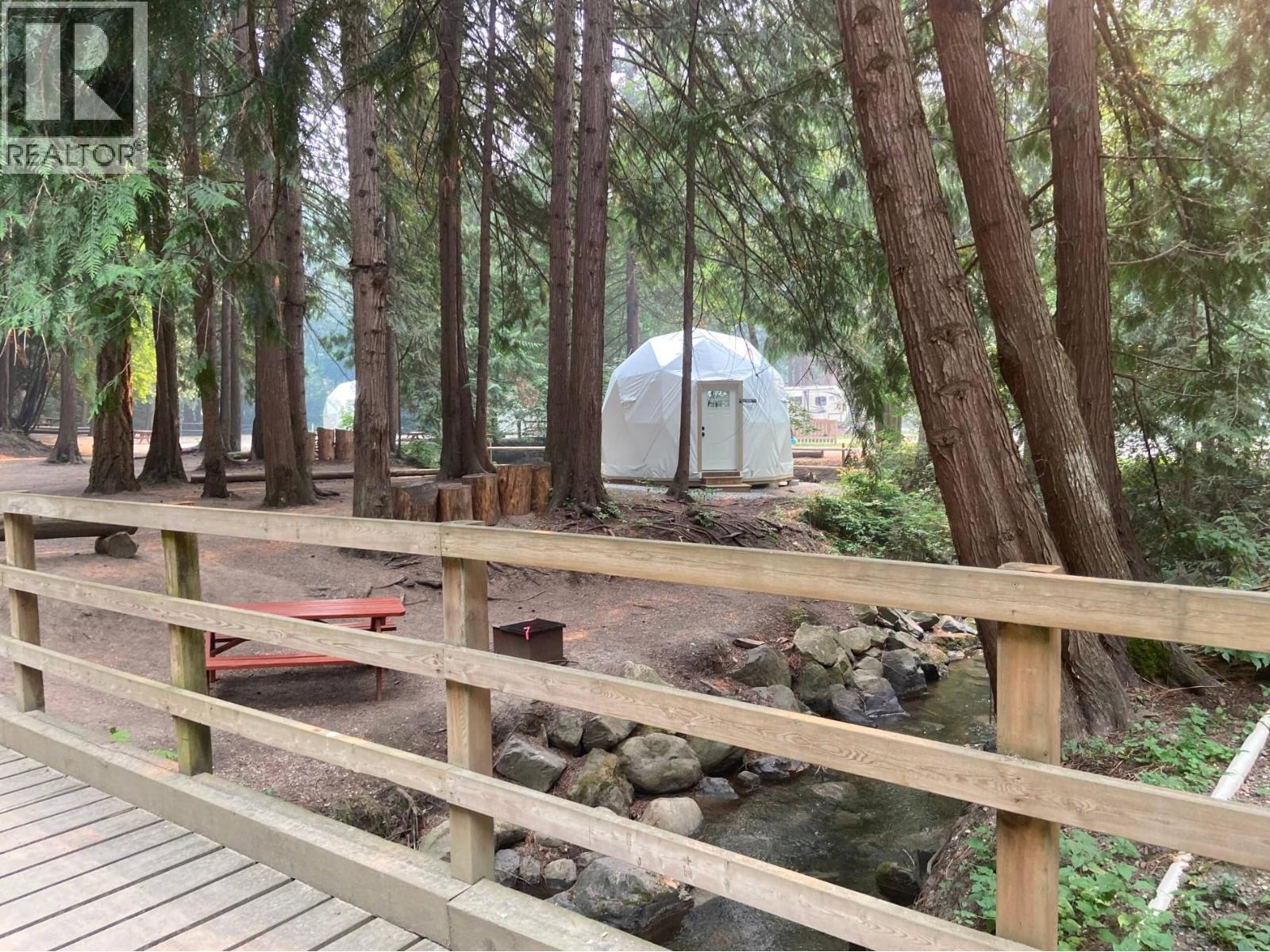 6670 Trans Canada Highway Ne Unit# 113, Canoe, British Columbia V0E 1K0 - Photo 10 - 10333145