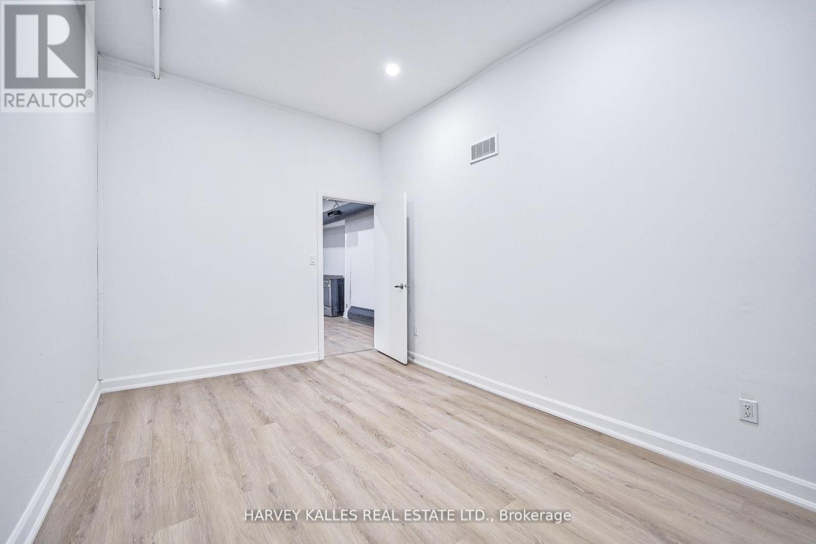 Unit 5 - 1046 Bathurst Street, Toronto, Ontario  M5R 3G7 - Photo 17 - C11958941