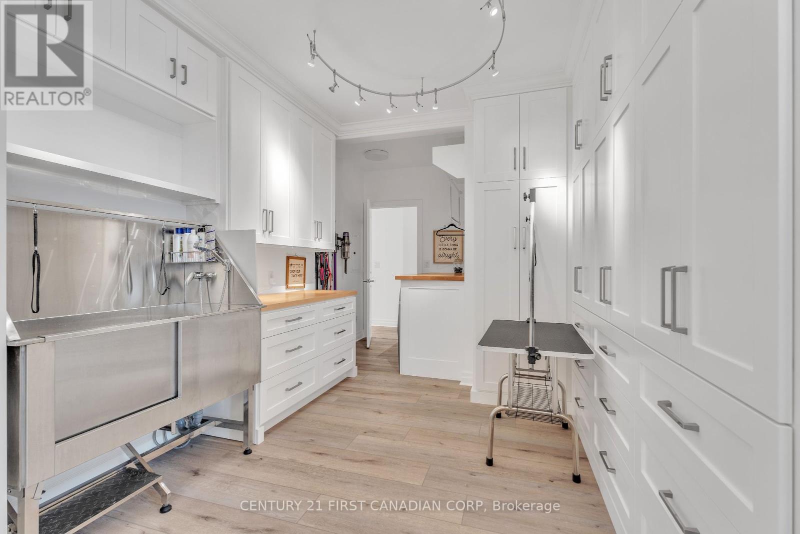 2701/04 - 330 Ridout Street N, London, Ontario  N6A 0A7 - Photo 22 - X11913320