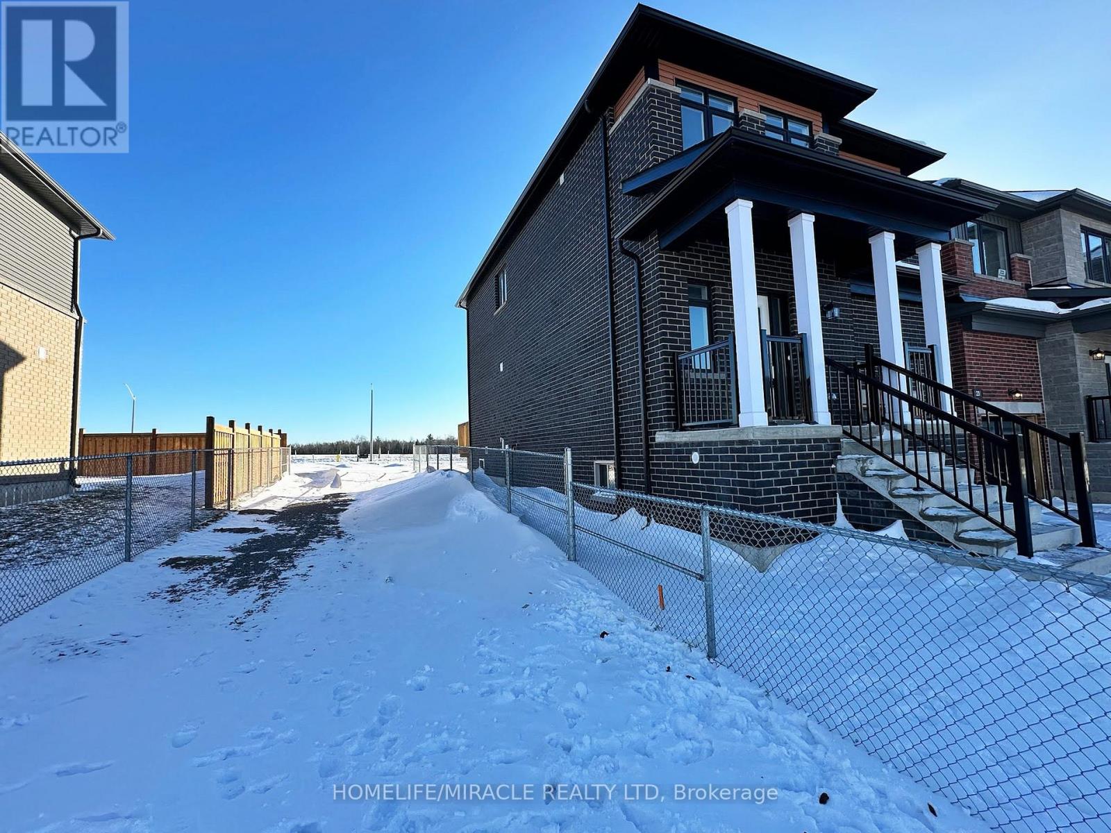 Property at 25 GATEWAY DRIVE image 1
