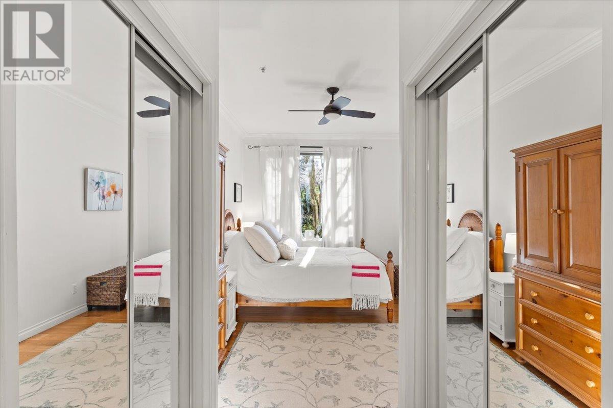 Listing Picture 11 of 26 : 115 2628 YEW STREET, Vancouver / 溫哥華 - 魯藝地產 Yvonne Lu Group - MLS Medallion Club Member