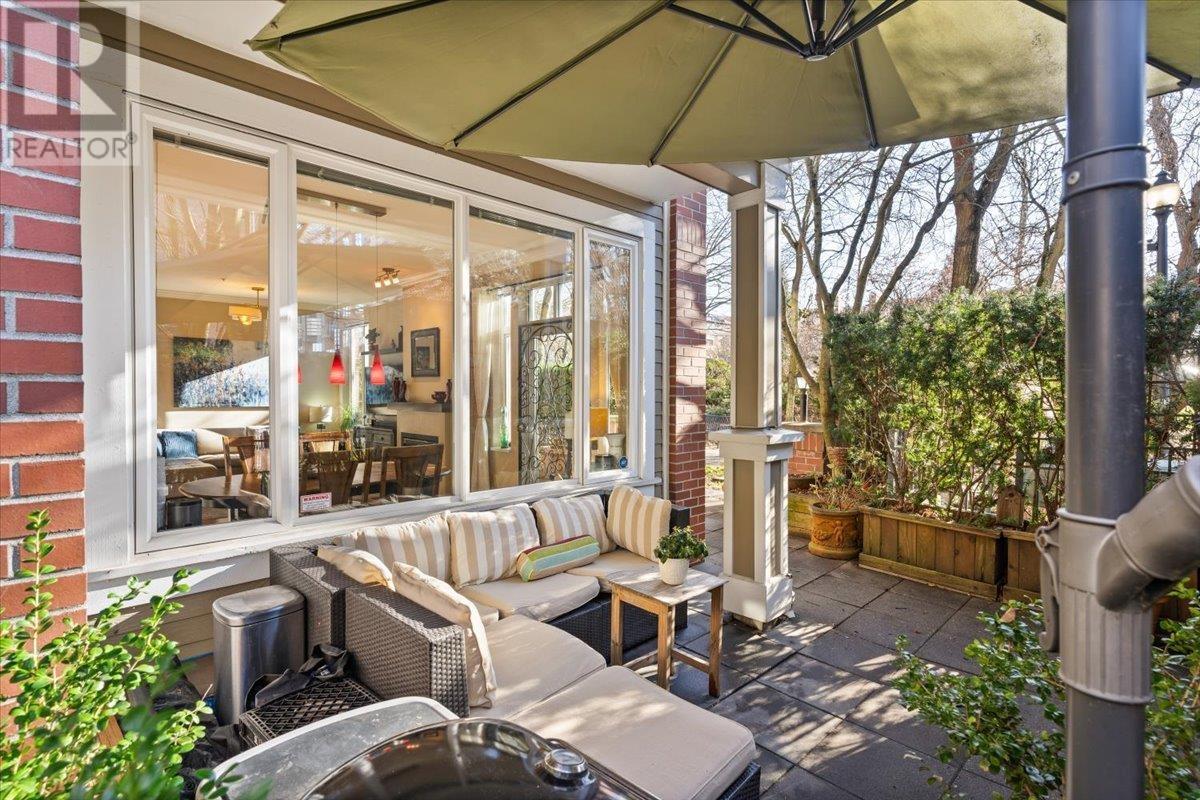 Listing Picture 24 of 26 : 115 2628 YEW STREET, Vancouver / 溫哥華 - 魯藝地產 Yvonne Lu Group - MLS Medallion Club Member