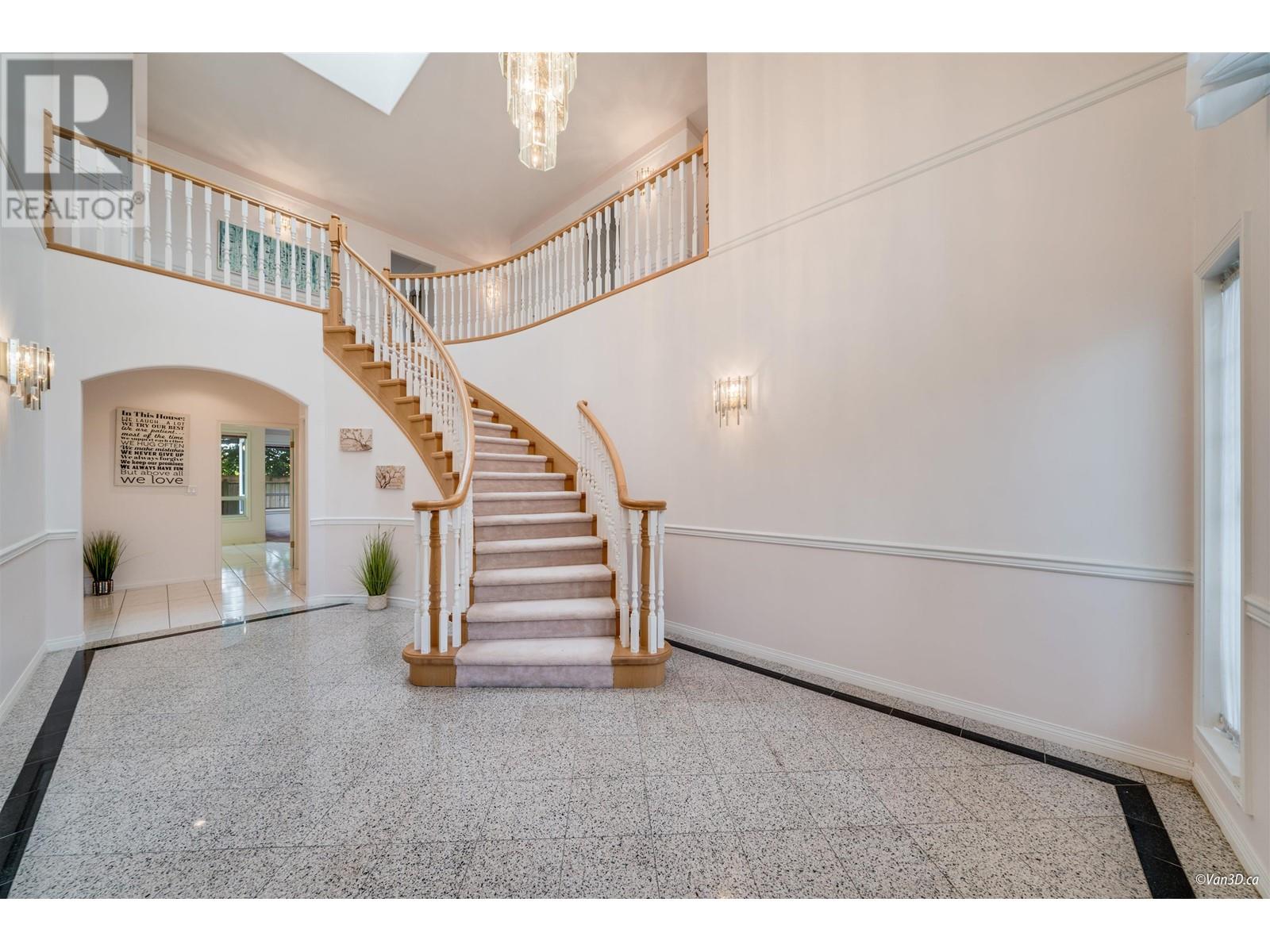 Property at 3580 SPRINGFIELD DRIVE image 4