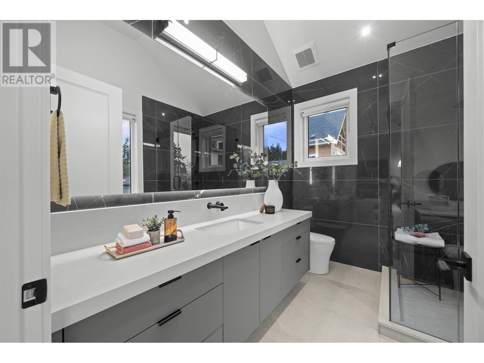 2 3232 W 38th Avenue, Vancouver, British Columbia  V6N 2X6 - Photo 22 - R2964155