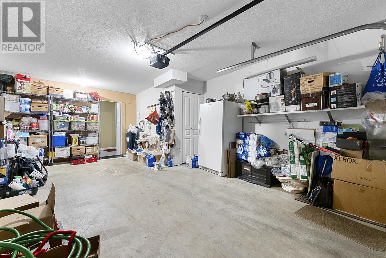 Listing Picture 22 of 26 : 3310 NOEL DRIVE, Burnaby / 本拿比 - 魯藝地產 Yvonne Lu Group - MLS Medallion Club Member