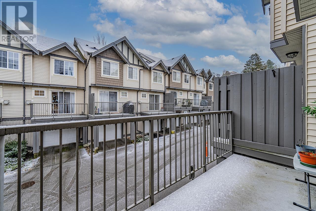 Listing Picture 21 of 26 : 3310 NOEL DRIVE, Burnaby / 本拿比 - 魯藝地產 Yvonne Lu Group - MLS Medallion Club Member