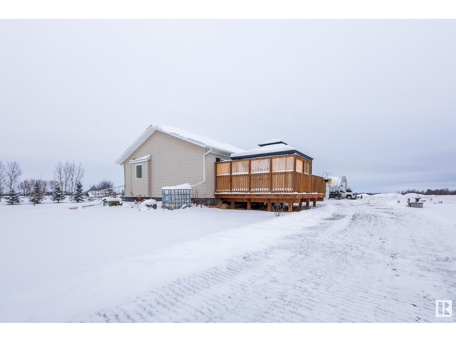 5228 Twp Rd 564, Rural Lac Ste. Anne County, Alberta  T0E 0J0 - Photo 8 - E4420445