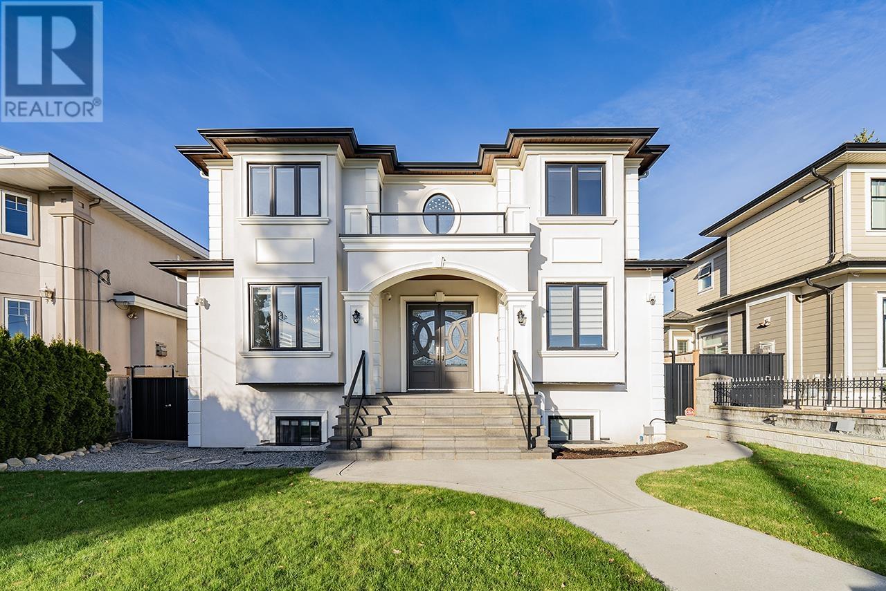 4825 Neville Street, Burnaby, British Columbia  V5J 2H4 - Photo 1 - R2964141
