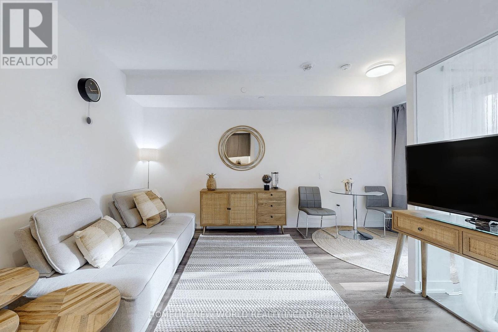Property at 518 - 250 LAWRENCE AVENUE W image 3