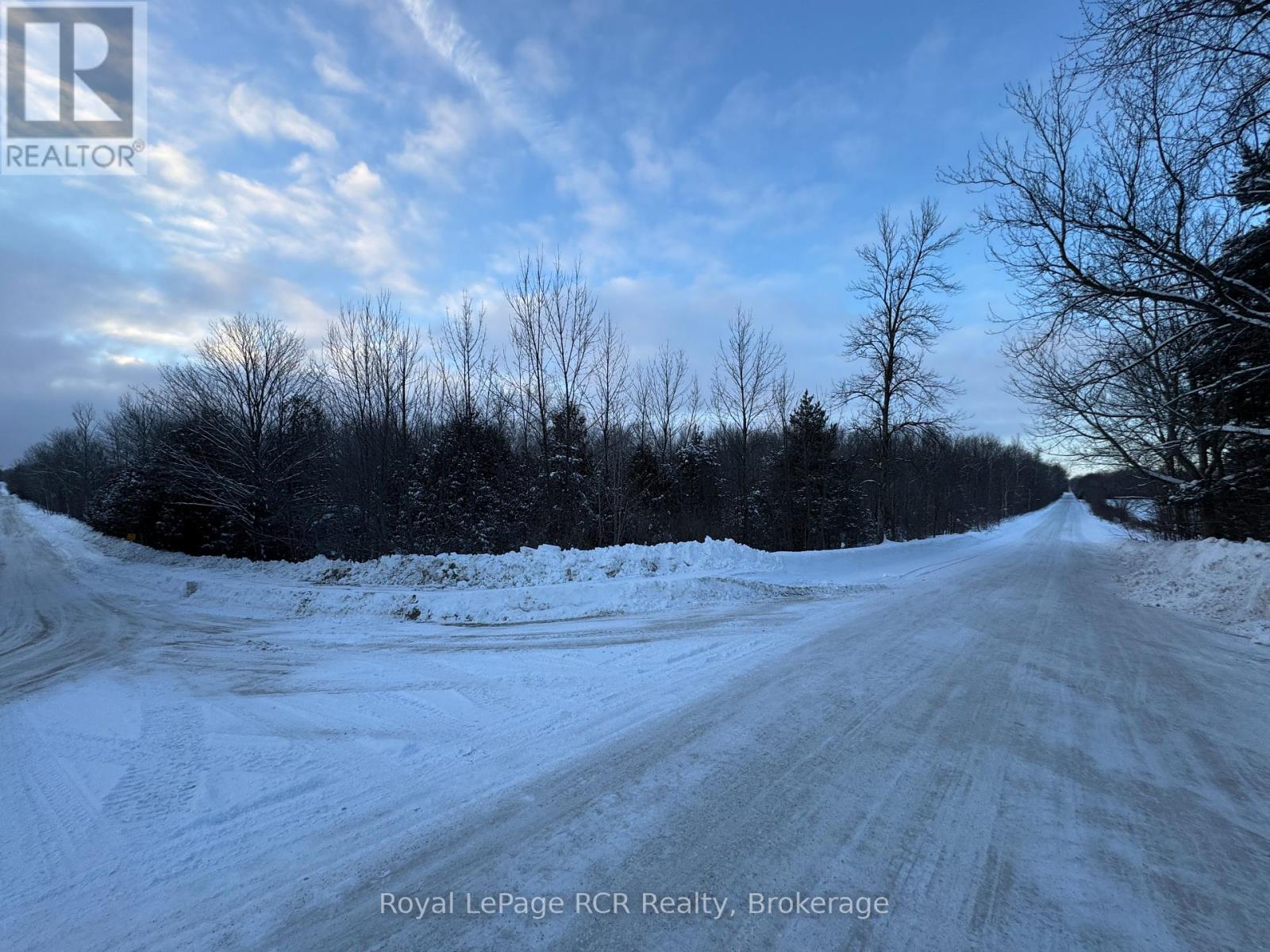 216 Country Road, South Bruce Peninsula, Ontario  N0H 1A0 - Photo 3 - X11959027