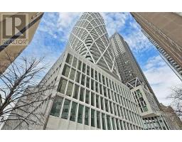 3220 - 230 SIMCOE STREET, Toronto, Ontario