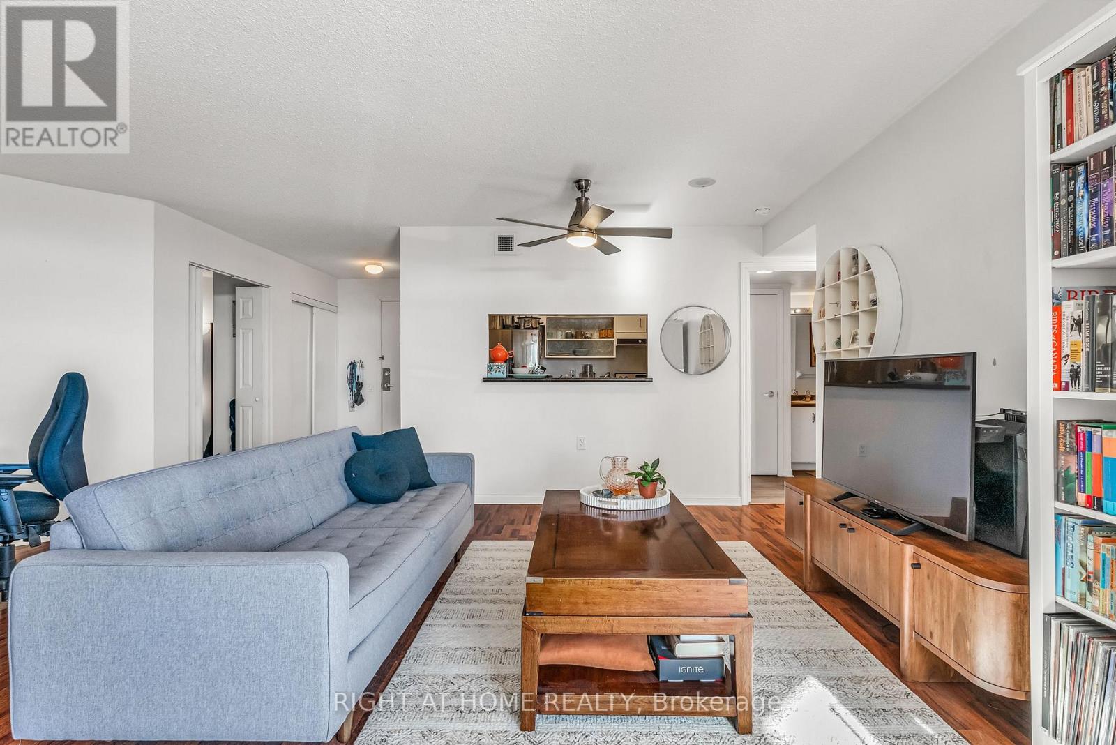 Property at 405 - 650 LAWRENCE AVENUE W image 3