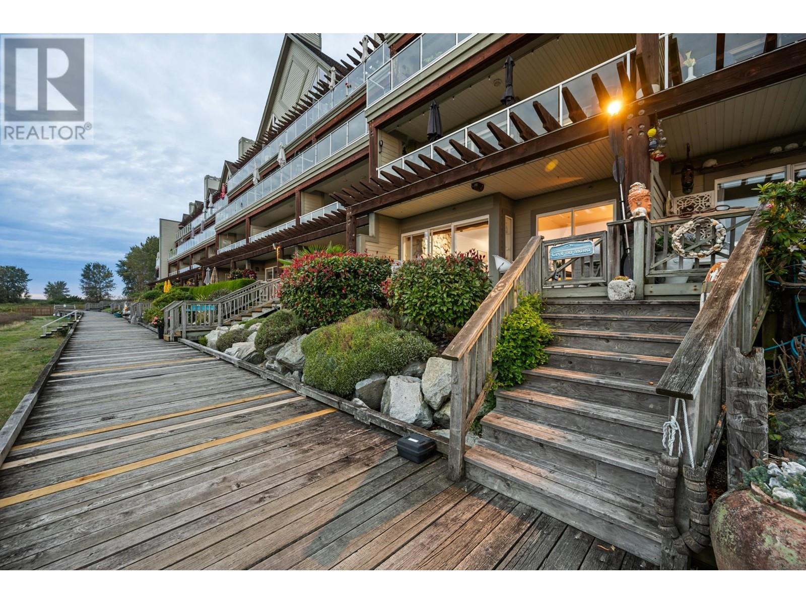 103 1120 Tsatsu Shores Drive, Tsawwassen, British Columbia  V4M 4G3 - Photo 11 - R2964179