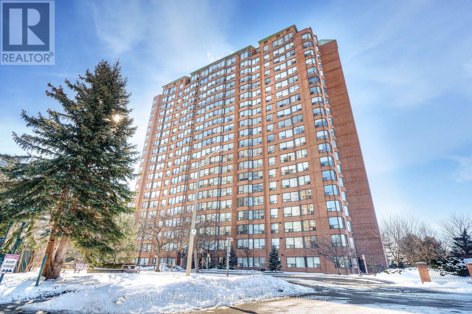 1806 - 1270 MAPLE CROSSING BOULEVARD, Burlington, Ontario