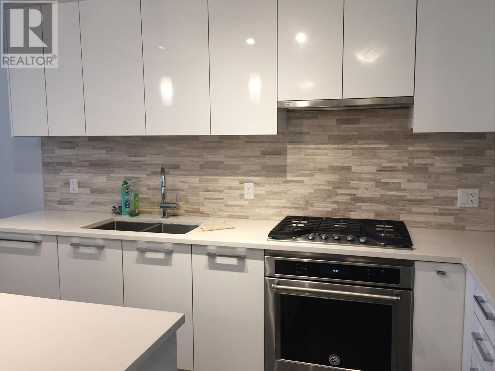 Listing Picture 4 of 19 : 423 9500 TOMICKI AVENUE, Richmond / 烈治文 - 魯藝地產 Yvonne Lu Group - MLS Medallion Club Member