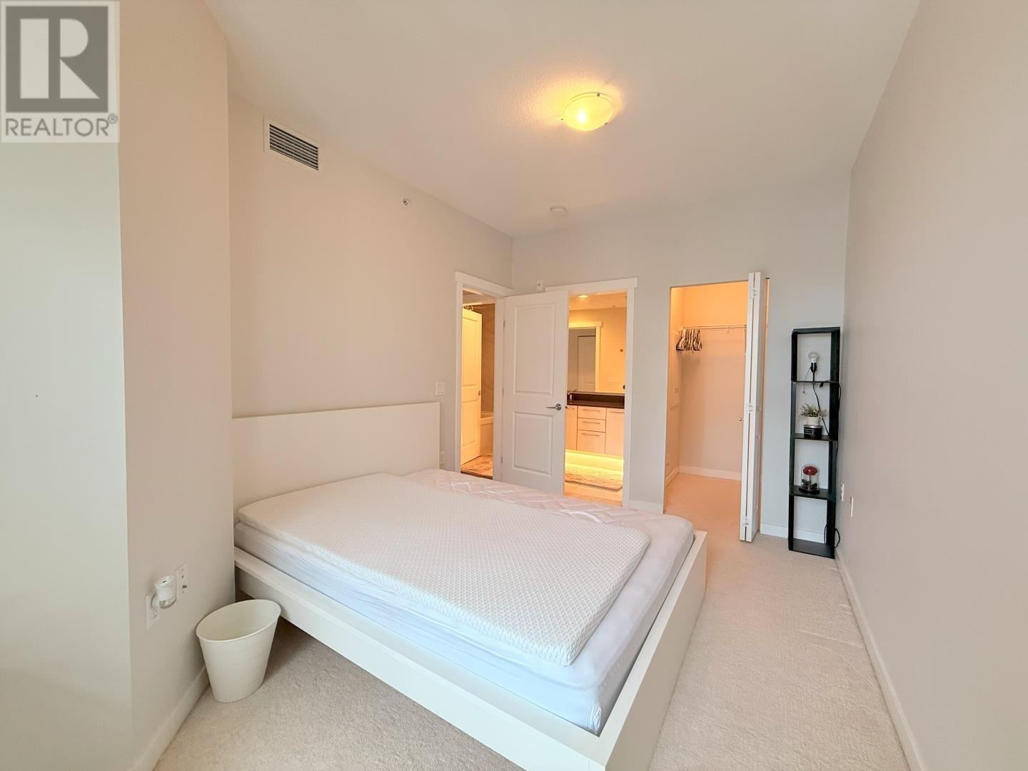 Listing Picture 16 of 19 : 423 9500 TOMICKI AVENUE, Richmond / 烈治文 - 魯藝地產 Yvonne Lu Group - MLS Medallion Club Member