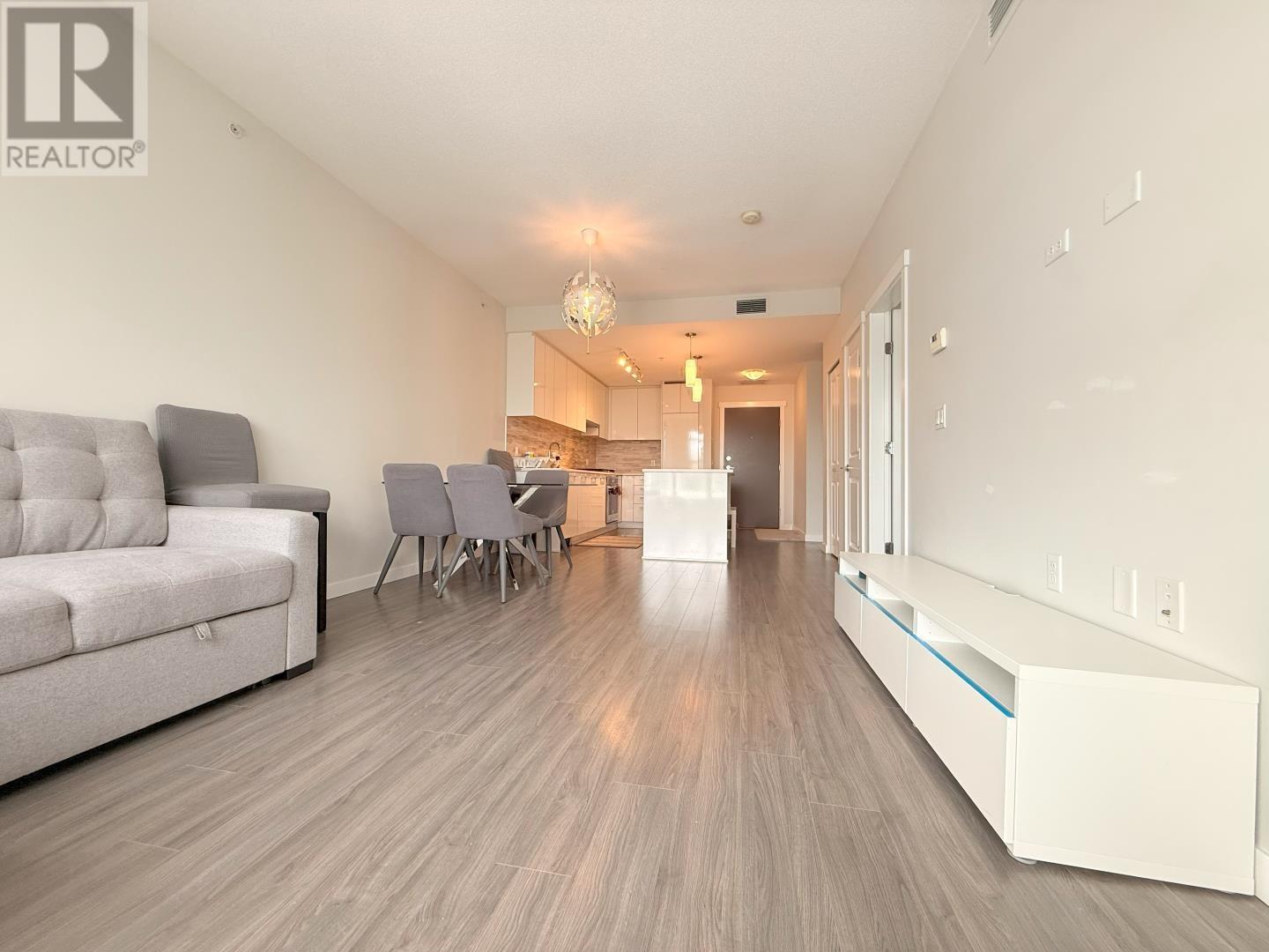 Listing Picture 6 of 19 : 423 9500 TOMICKI AVENUE, Richmond / 烈治文 - 魯藝地產 Yvonne Lu Group - MLS Medallion Club Member