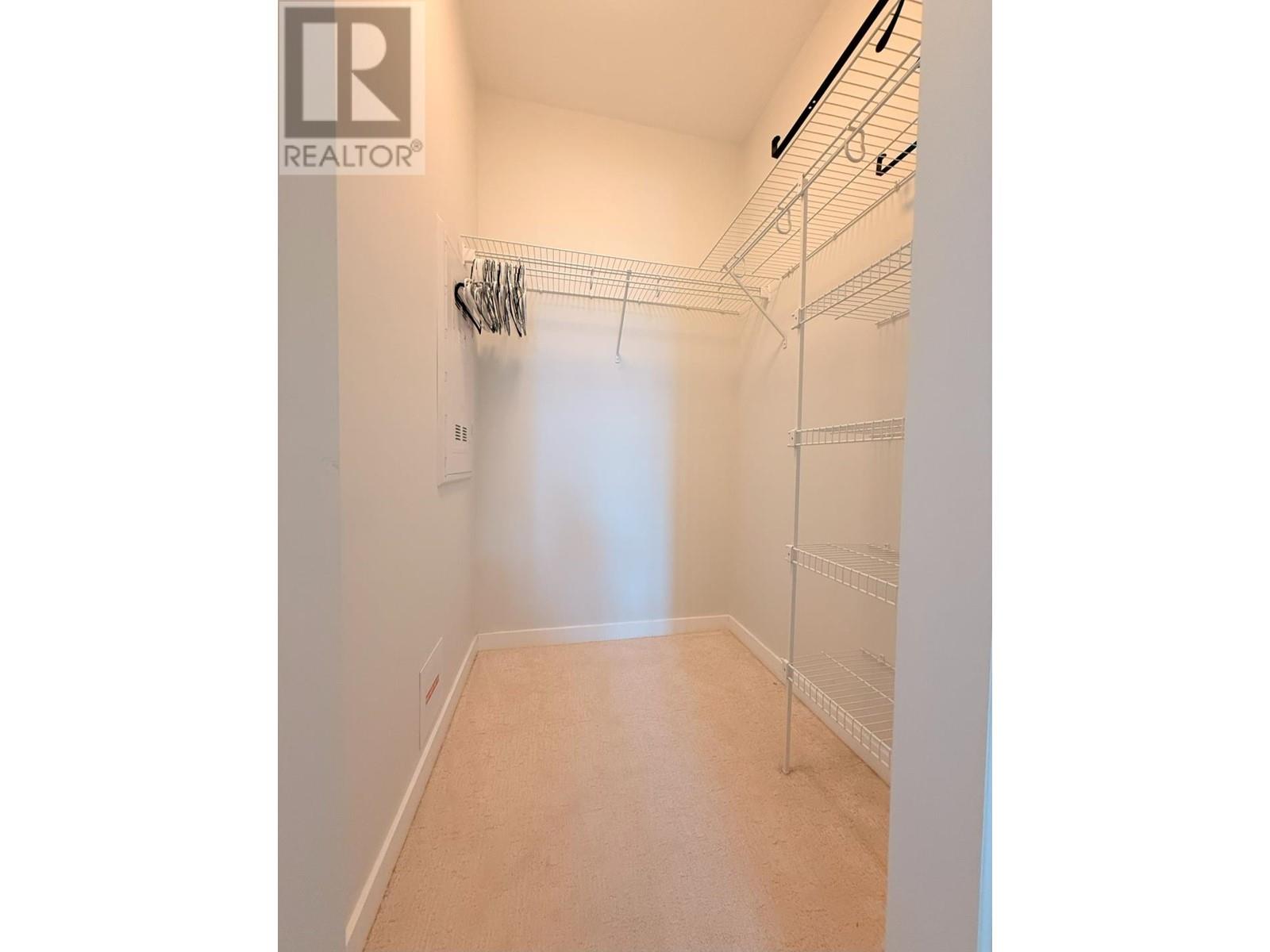 Listing Picture 10 of 19 : 423 9500 TOMICKI AVENUE, Richmond / 烈治文 - 魯藝地產 Yvonne Lu Group - MLS Medallion Club Member